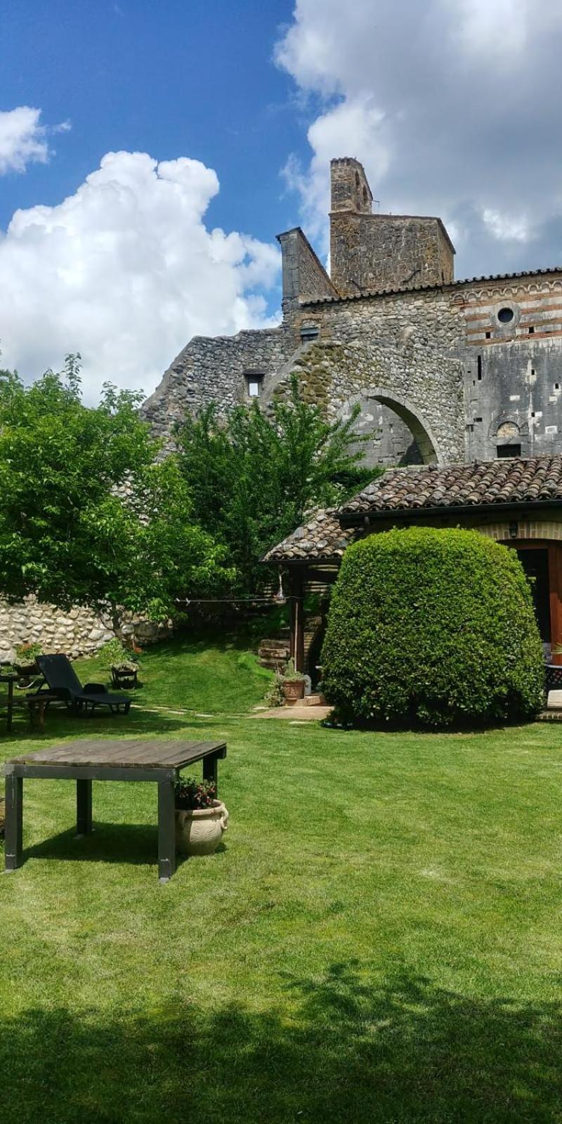 San Giovanni Ad Insulam * Isola del Gran Sasso dʼItalia